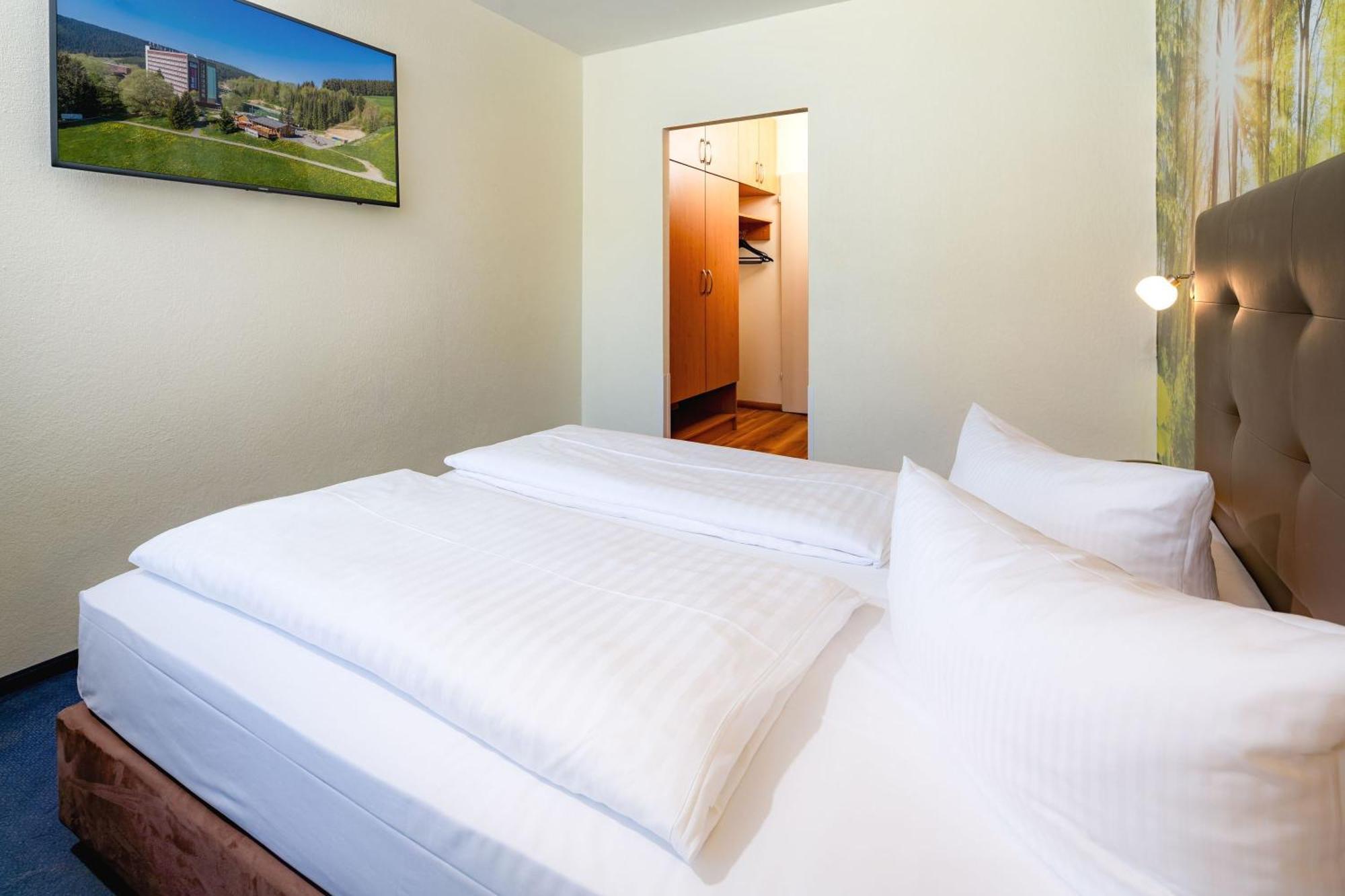 Hotel Ahorn Am Fichtelberg 3*